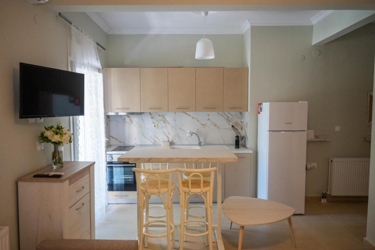 Zoe Seaview Apartment By Rentalspro - Nea Moudania Halkidiki Eksteriør billede