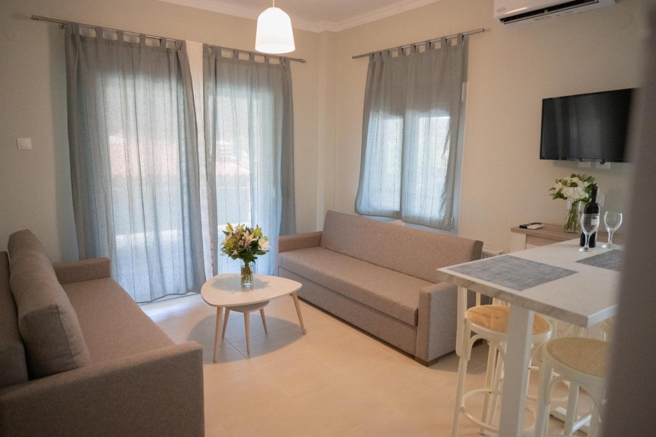 Zoe Seaview Apartment By Rentalspro - Nea Moudania Halkidiki Eksteriør billede